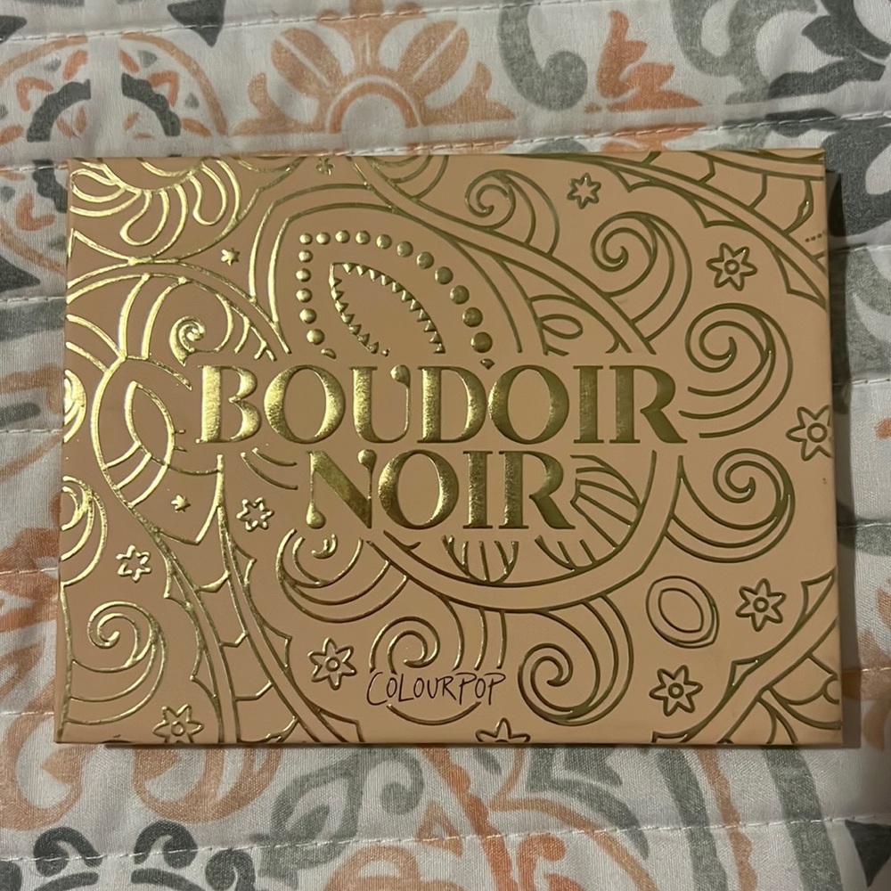 Boudoir Noir Colourpop
